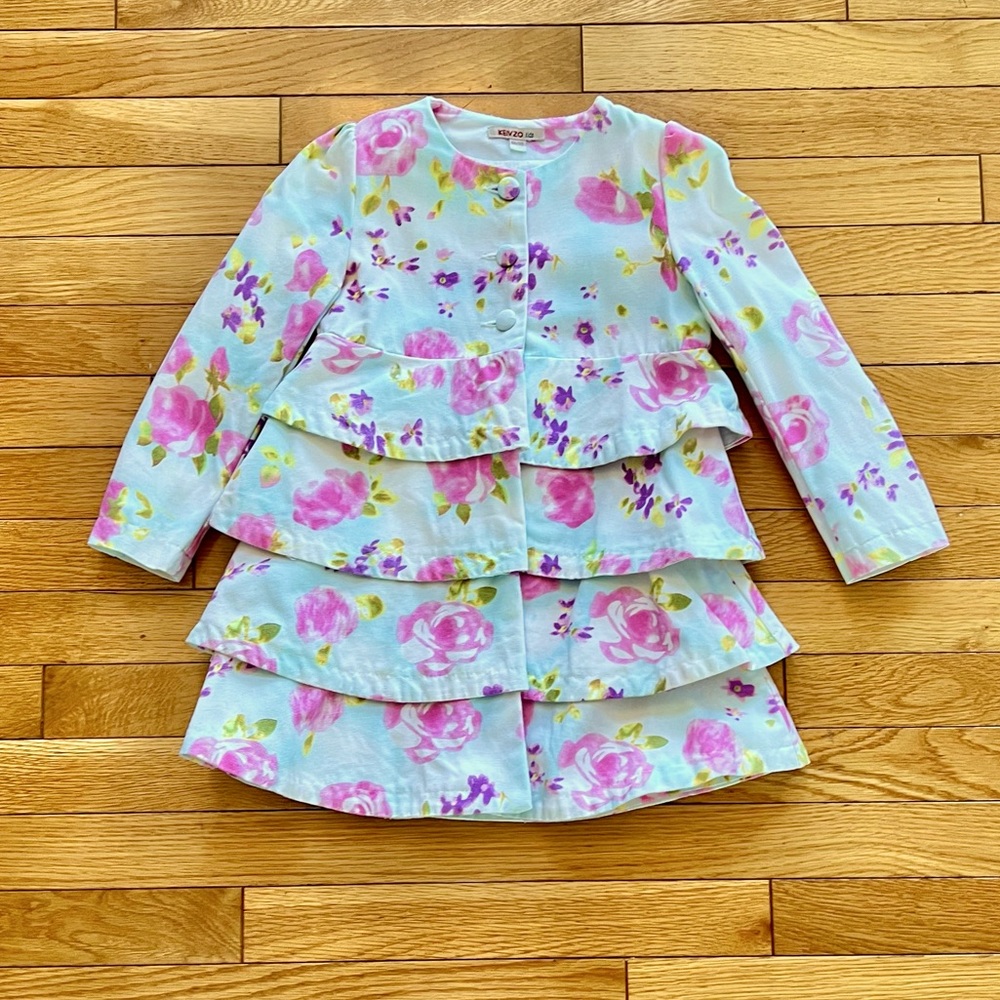 🌸 Size 5 beautiful floral dress coat!